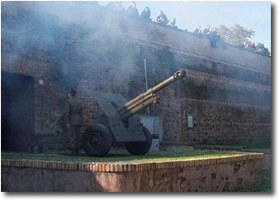 Colpo di cannone ogni giorno a mezzogiorno